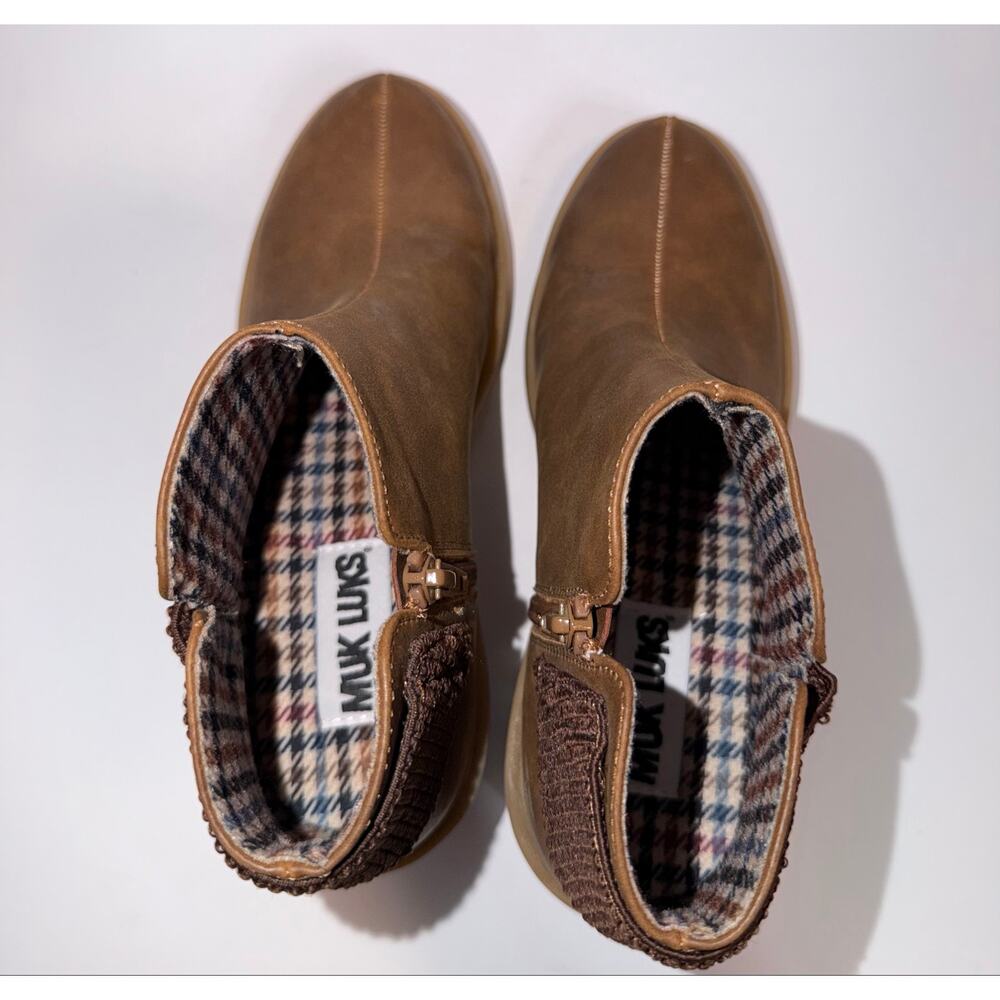 Muk Luks Brown Faux Leather Ankle Booties Size 7.5 Knit Cuff Lug Sole 2.5” Heel - Picture 5 of 11